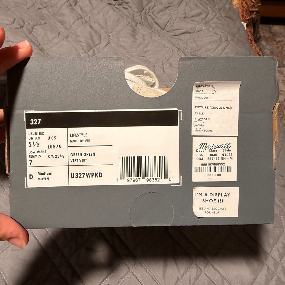 New Balance 327 Sneakers – Intelligent Choice – Retro Style (NEW) - Picture 2 of 4
